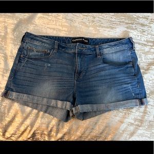 Express Jean Shorts. Size 14.